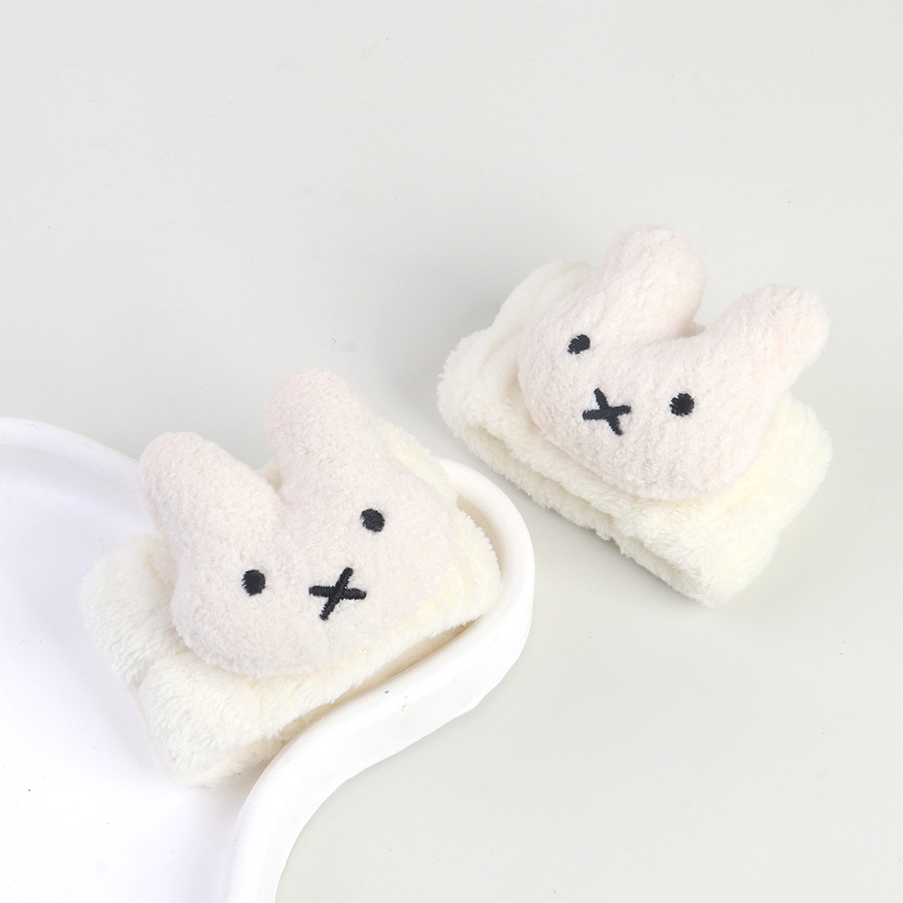 Miffy Rabbit Wristuardband Cre - Cleanser Face recension och pris