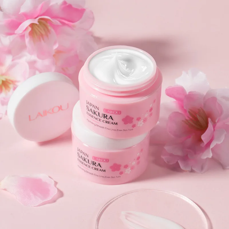 LAIKOU Japan Sakura Essence Cr - Vitamin C Serum recension och pris